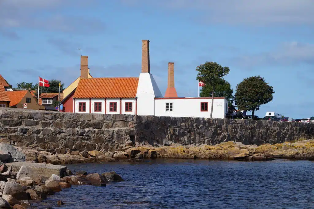 Tradycyjne wędzarnie Røgeri. 🐟 Kulinarne skarby Bornholmu 3