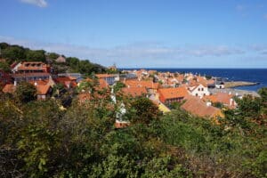 Gudhjem Bornholm - widok na miasto
