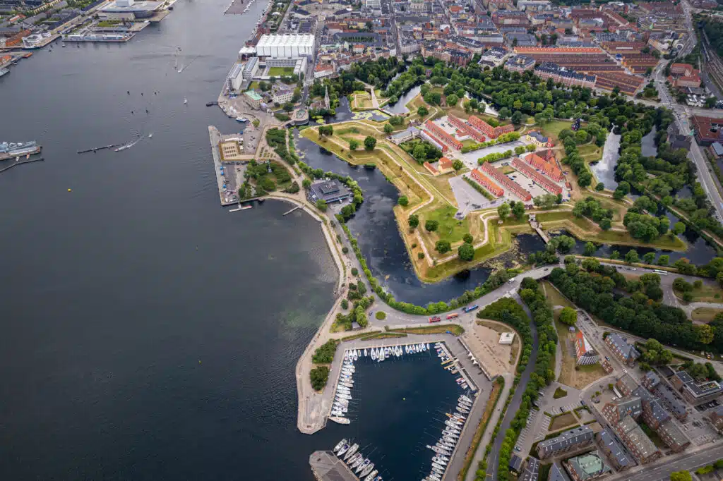 Kopenhaga: atrakcje i przewodnik po fascynującej stolicy Danii 19 Kastellet - Kopenhaga atrakcje