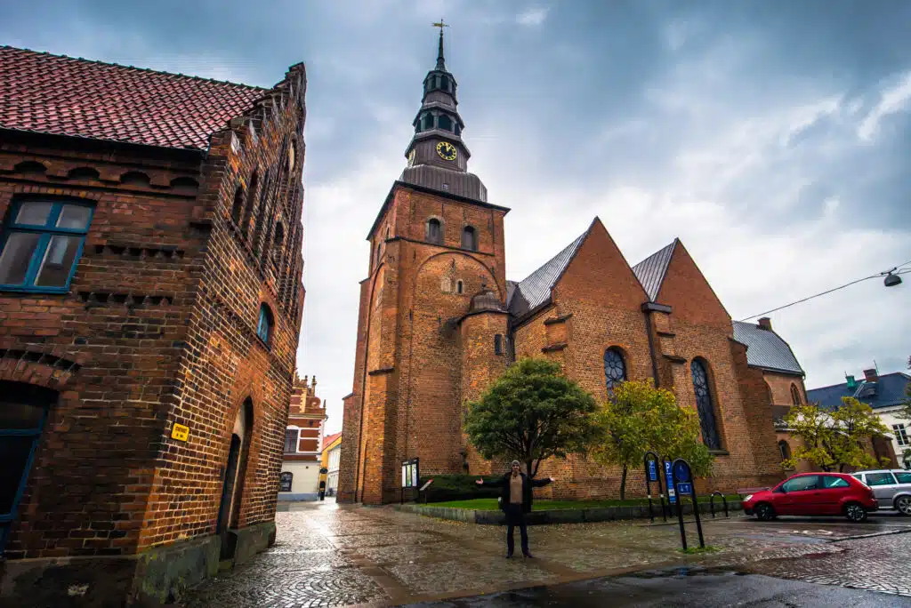 Ystad: atrakcje i przewodnik po malowniczym szwedzkim mieście 4 Kościół mariacki - Ystad atrakcje