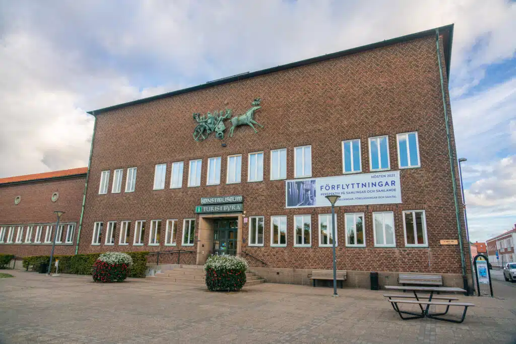 Ystad: atrakcje i przewodnik po malowniczym szwedzkim mieście 15 Muzeum sztuki - Ystad atrakcje