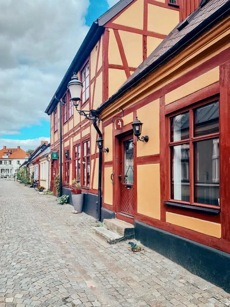 Ystad: atrakcje i przewodnik po malowniczym szwedzkim mieście 18 Ystad: atrakcje i przewodnik po malowniczym szwedzkim mieście 12